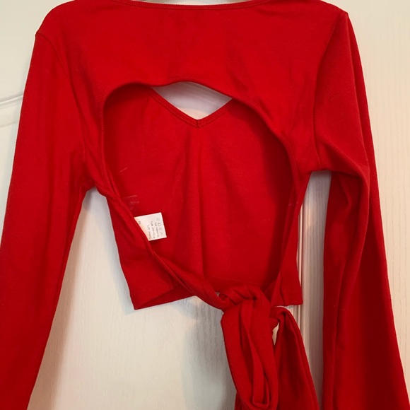 Open Back Red Tie Crop Top - Picture 4 of 5